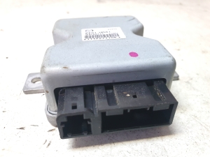 Fuel pump control module - PE0118561