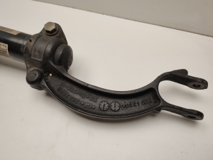 Porsche Macan (2014–2026) Front shock absorber bracket 8K0413038L - 3