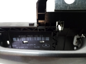 Mercedes Benz A-Class 176 (2012–2018) Rear side door exterior handle and its parts - 2