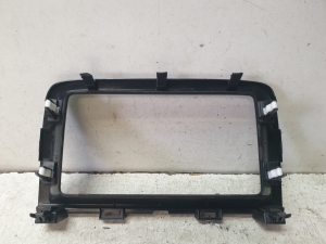 Mazda CX-5 (2011–2017) Vēl viena magnetofona detaļa KD4555231 - 3