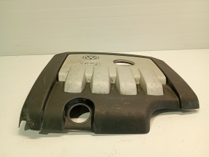 Volkswagen Passat B6 (2005–2010) Motorabdeckung 03G103925BP - 4