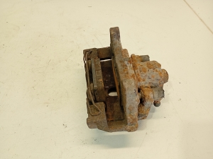 Volkswagen Passat B6 (2005–2010) Bremssattel vorne - 3