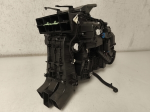 Volkswagen ID.4 I (2020–2026) Heater and its parts 1EA820351BA - 12