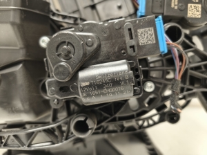 Volkswagen ID.4 I (2020–2026) Heater and its parts 1EA820351BA - 3