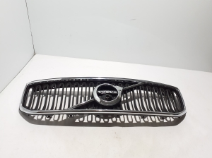 VOLVO XC40 (2017–2026) Iluvõre 31479415 - 6