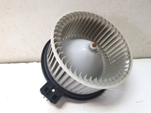 Mazda CX-5 (2011–2017) Heater blower motor 8727001410 - 3