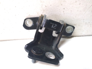 Mazda CX-5 (2011–2017) Rear side door upper hinge - 4