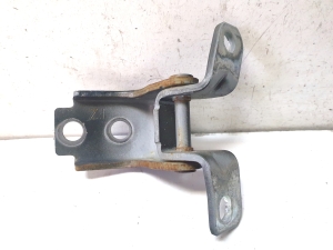Mazda CX-5 (2011–2017) Front door top hinge - 3