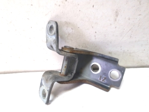 Mazda CX-5 (2011–2017) Front door top hinge - 4