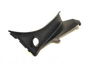 Tesla Model S S (2012–2026) Rear body trim 1006675-00-G - 5