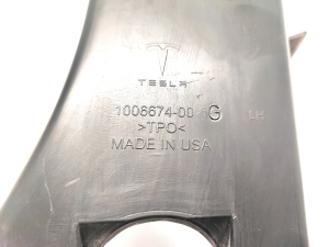 Tesla Model S S (2012–2026) Rear body trim 1006674-00-G - 2