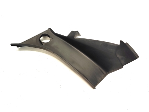 Tesla Model S S (2012–2026) Rear body trim 1006674-00-G - 3