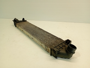 Ford S-MAX (2006–2015) Vahejahuti radiaator A1420880290E - 3