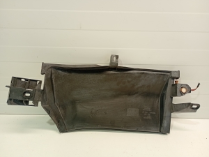 AUDI A3 8V (2012–2020) Muu osa kapoti all 8V1819979A - 3