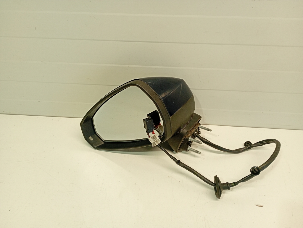AUDI A3 8V (2012–2020) Side mirror and its parts 021262 AUDI A3 8V (2012–2020) Side mirror and its parts 021262