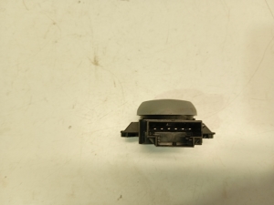 AUDI A3 8V (2012–2020) Sitzverstellschalter 8E0959777A - 4