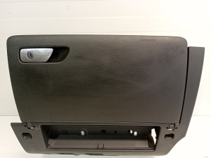 AUDI A3 8V (2012–2020) Kindalaegas 8V0880842B - 5
