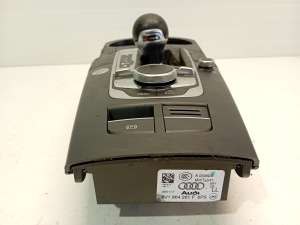 AUDI A3 8V (2012–2020) Keskkonsool 8V1864261F - 7