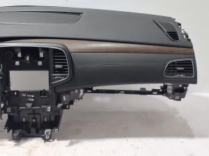 RENAULT Talisman II (2015–2026) Armaturenbrett 681005442R - 5