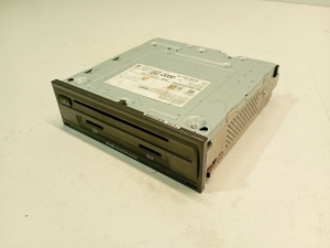 AUDI A3 8V (2012–2020) CD vahetaja 8V0035844C - 2