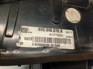 AUDI A3 8V (2012–2020) Tagatuli tagaluugil 8V5945076B - 3