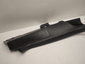 Porsche Macan (2014–2026) Tagumise toe sisekujundus 95B867768E - 2