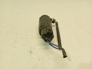 AUDI A3 8V (2012–2020) Front windshield washer pump 1K5955651 - 5