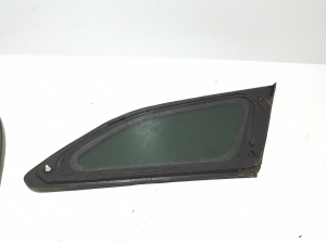 RENAULT Talisman II (2015–2026) Vitre de custode arrière 833072065R - 3