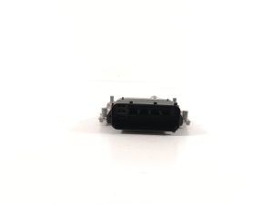 Mercedes Benz E-Class W212 (2009–2015) AdBlue control unit A0009001908 - 3