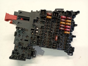 Interior fuse box - 5Q0937615C