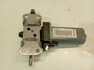 AUDI A3 8V (2012–2020) Front seat motor 988582106 - 3