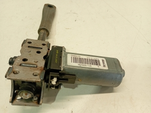AUDI A3 8V (2012–2020) Front seat motor 984686106 - 2