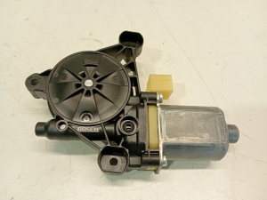 Front door window regulator motor - 5Q0959801B