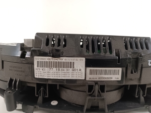 Mercedes Benz E-Class W212 (2009–2015) Instrument cluster A2129007718 - 5