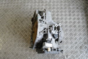Opel Mokka (2012–2020) Käigukast 5SAW - 10