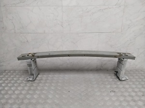 Front bumper reinforcement - 620304FA0H