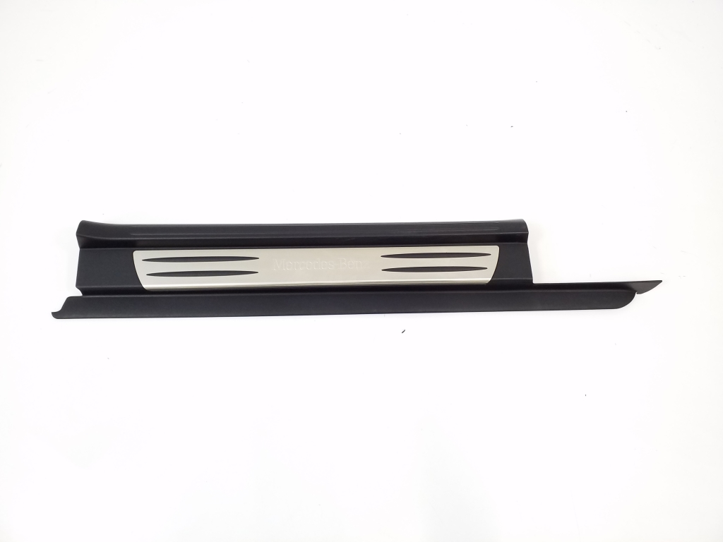 Mercedes Benz SLK-Class 171 (2004–2011) Inner sill trim A1716800235 Mercedes Benz SLK-Class 171 (2004–2011) Inner sill trim A1716800235