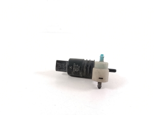 Mercedes Benz E-Class W212 (2009–2015) Front windshield washer pump A2048660221 - 3