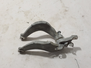 VOLVO XC90 (2015–2024) Front shock absorber bracket 31360636 - 2