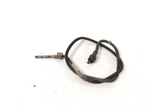 Mercedes Benz E-Class W212 (2009–2015) Abgastemperatursensor A0009057004 - 2