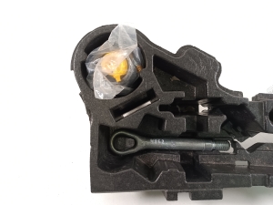 Mercedes Benz E-Class W212 (2009–2015) Trunk tool tray and its parts A2128991114 - 4