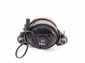 Mercedes Benz E-Class W212 (2009–2015) Engine mount A2122403117 - 3