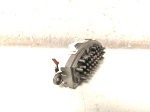 Mercedes Benz ML-Class 166 (2011–2015) Gebläsewiderstand T1015286S - 3