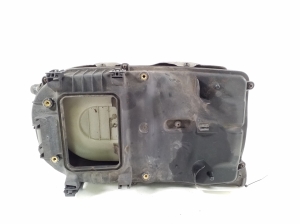Mercedes Benz E-Class W212 (2009–2015) Luftfiltergehäuse A6510901701 - 2