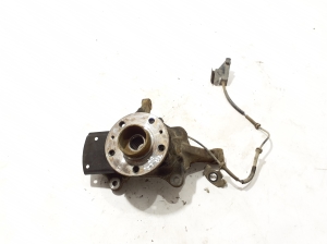   Front wheel hub  - 400144570R 