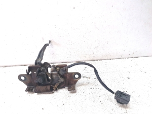 Mazda CX-5 (2011–2017) Hood latch - 3
