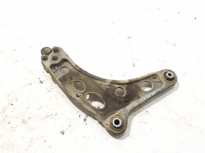   Front control arm  - 545016850R 