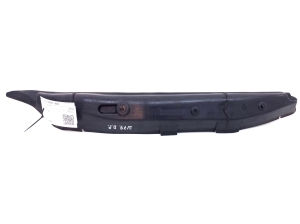 Mercedes Benz A-Class 176 (2012–2018) Sonstiges Teil des vorderen Kotflügels A1768890225 - 2