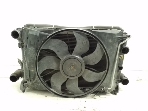 Mercedes Benz E-Class W212 (2009–2015) Radiator set and its parts - 2