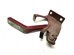   Hood hinge  -  